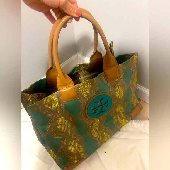 Tory Burch snakeskin print Canvas Tote Bag - Picture 2 of 11